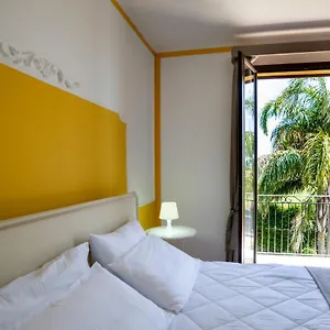 2* Frühstückspension - Vista Egadi -